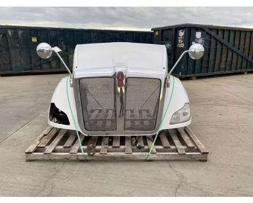 KENWORTH T680 Hood