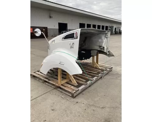 KENWORTH T680 Hood