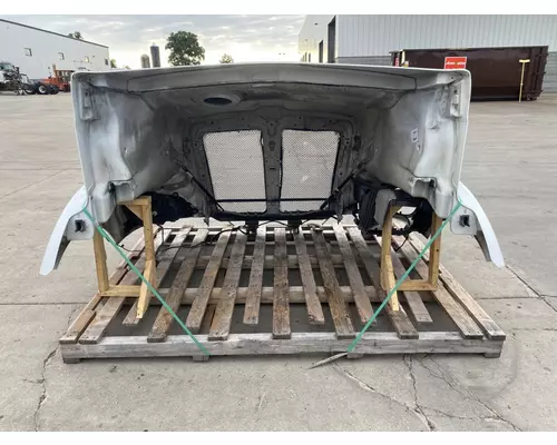 KENWORTH T680 Hood