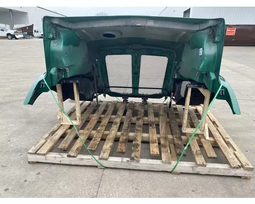 KENWORTH T680 Hood