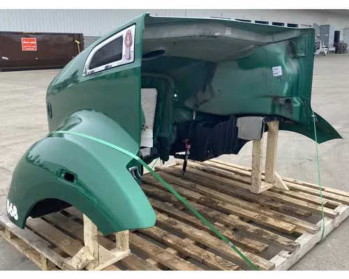 KENWORTH T680 Hood