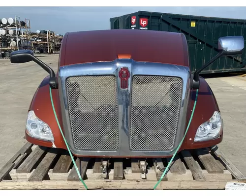 KENWORTH T680 Hood