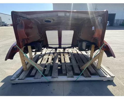 KENWORTH T680 Hood