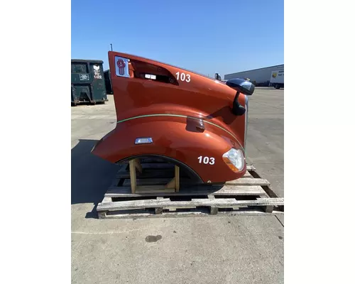 KENWORTH T680 Hood
