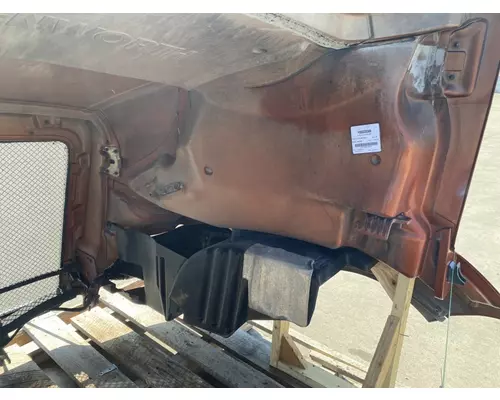 KENWORTH T680 Hood
