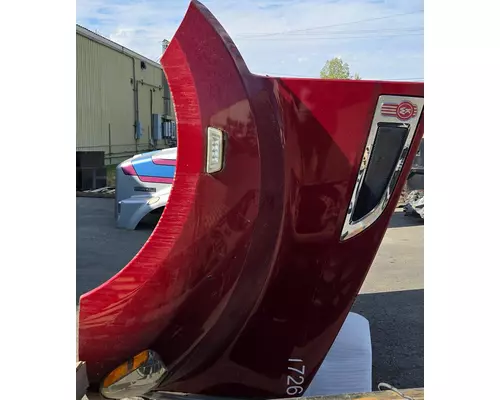 KENWORTH T680 Hood