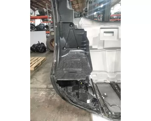 KENWORTH T680 Hood