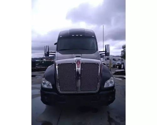 KENWORTH T680 Hood