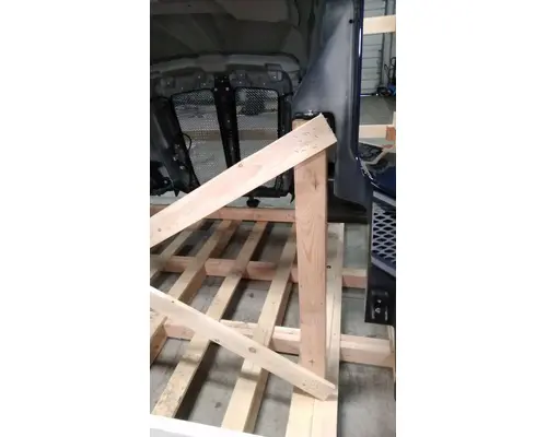 KENWORTH T680 Hood