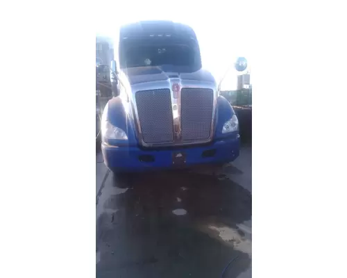 KENWORTH T680 Hood