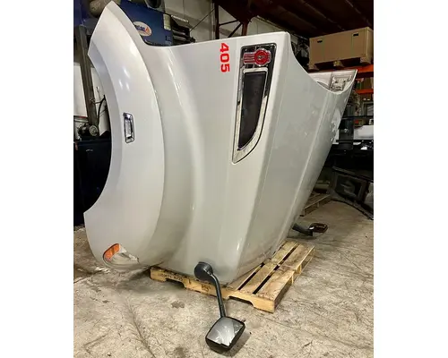 KENWORTH T680 Hood