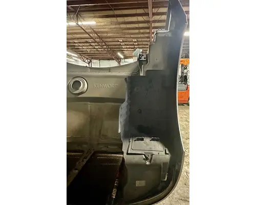 KENWORTH T680 Hood