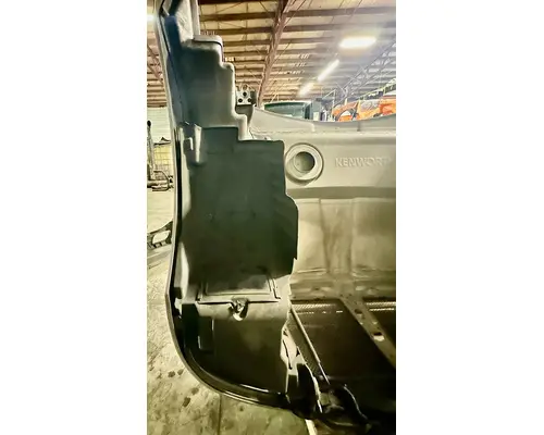 KENWORTH T680 Hood