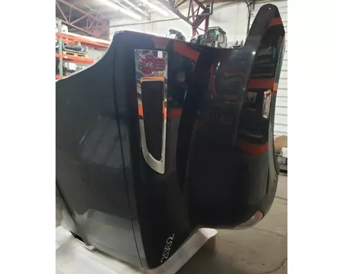 KENWORTH T680 Hood