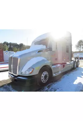 KENWORTH T680 Hood