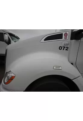 KENWORTH T680 Hood