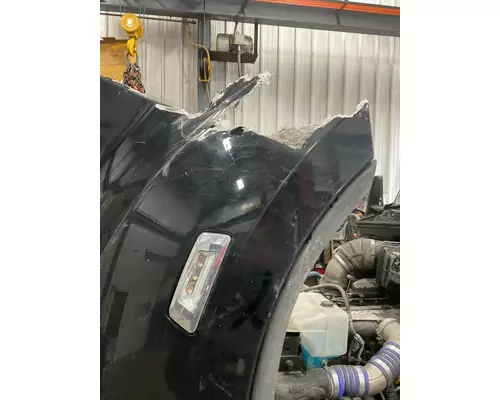 KENWORTH T680 Hood