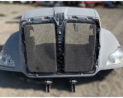 KENWORTH T680 Hood