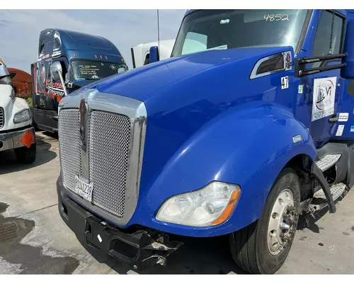 KENWORTH T680 Hood