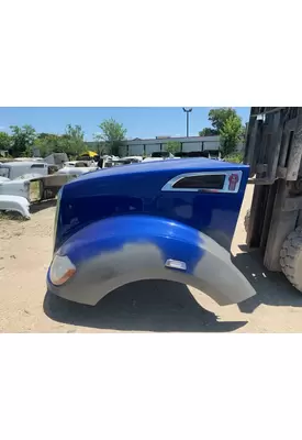 KENWORTH T680 Hood