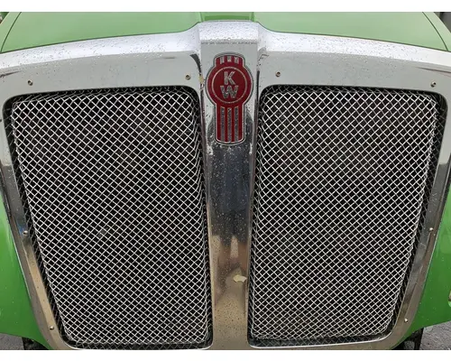 KENWORTH T680 Hood