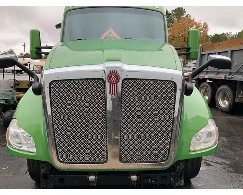 KENWORTH T680 Hood