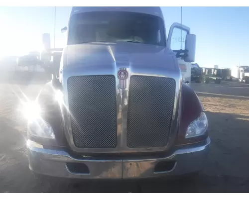 KENWORTH T680 Hood