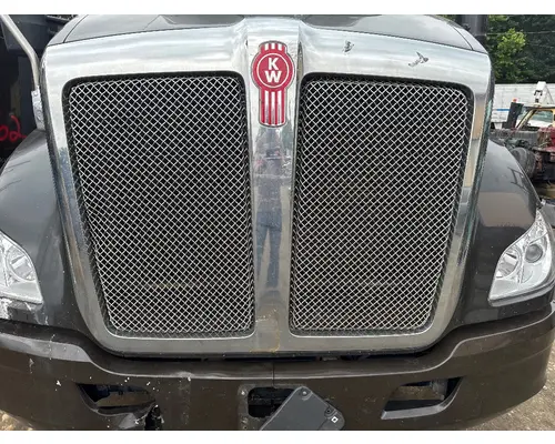 KENWORTH T680 Hood