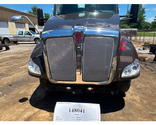 KENWORTH T680 Hood