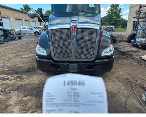 KENWORTH T680 Hood