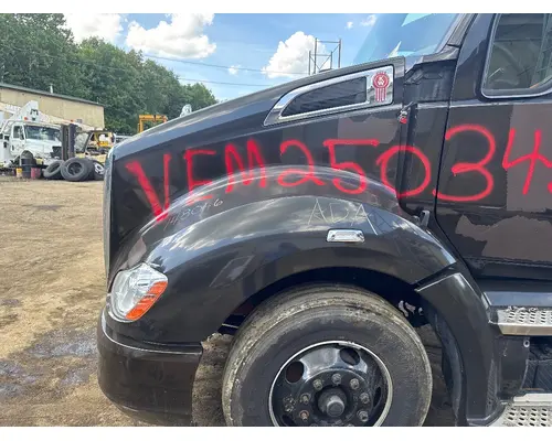 KENWORTH T680 Hood