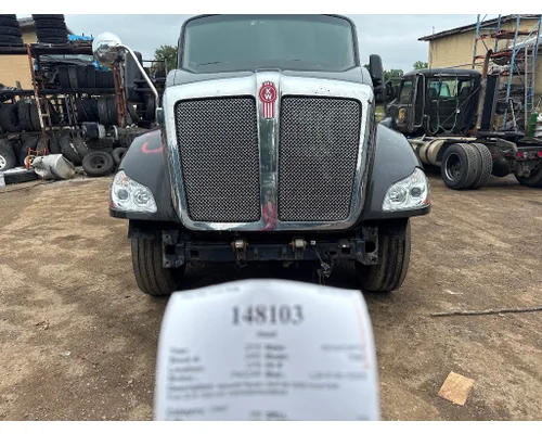 KENWORTH T680 Hood
