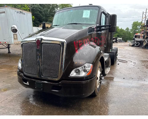 KENWORTH T680 Hood