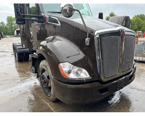 KENWORTH T680 Hood