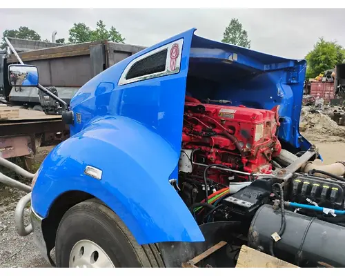 KENWORTH T680 Hood