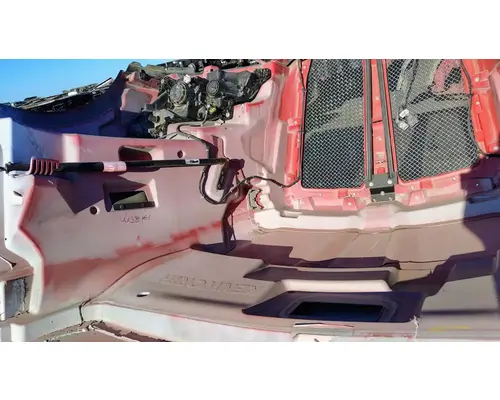 KENWORTH T680 Hood