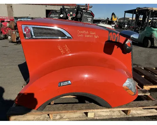 KENWORTH T680 Hood