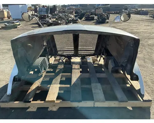 KENWORTH T680 Hood