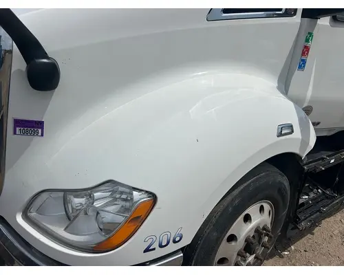 KENWORTH T680 Hood