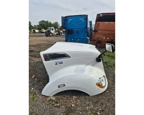 KENWORTH T680 Hood