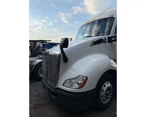 KENWORTH T680 Hood