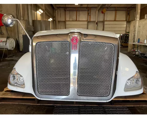 KENWORTH T680 Hood