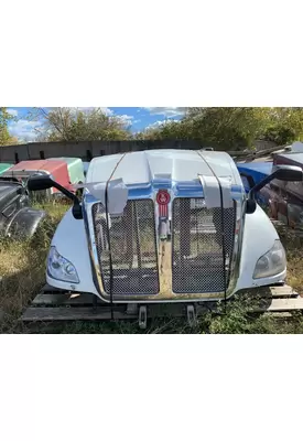 KENWORTH T680 Hood