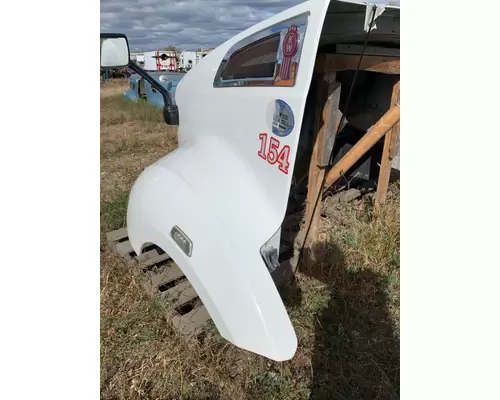 KENWORTH T680 Hood