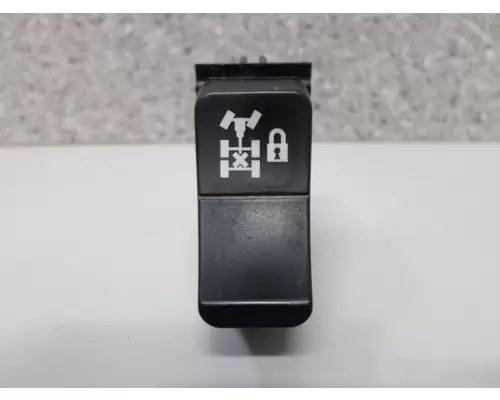 KENWORTH T680 INTERAXLE LOCK SWITCH