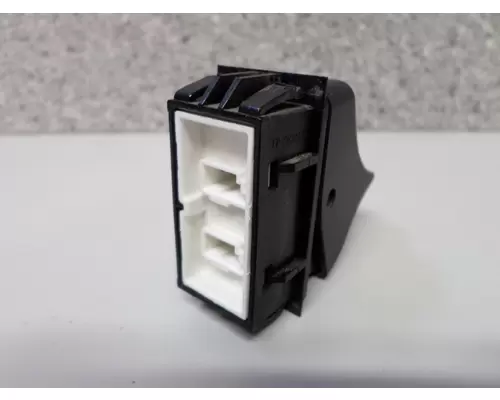 KENWORTH T680 INTERAXLE LOCK SWITCH