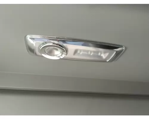 KENWORTH T680 INTERIOR CAB LIGHT