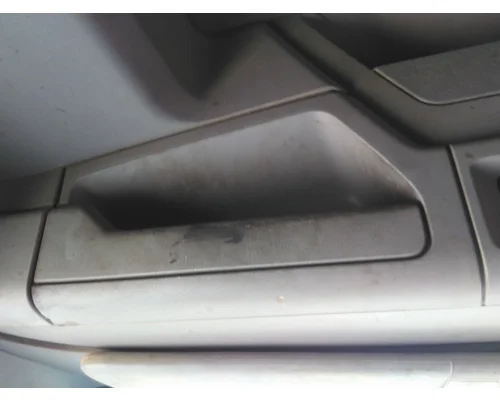 KENWORTH T680 INTERIOR CABINET