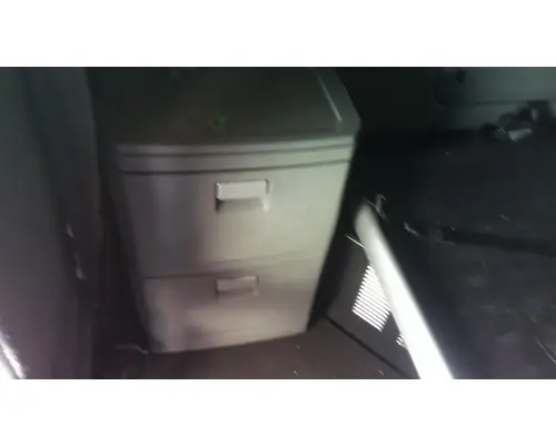 KENWORTH T680 INTERIOR CABINET