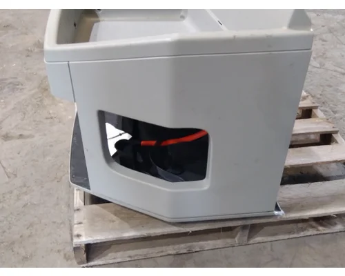 KENWORTH T680 INTERIOR CABINET